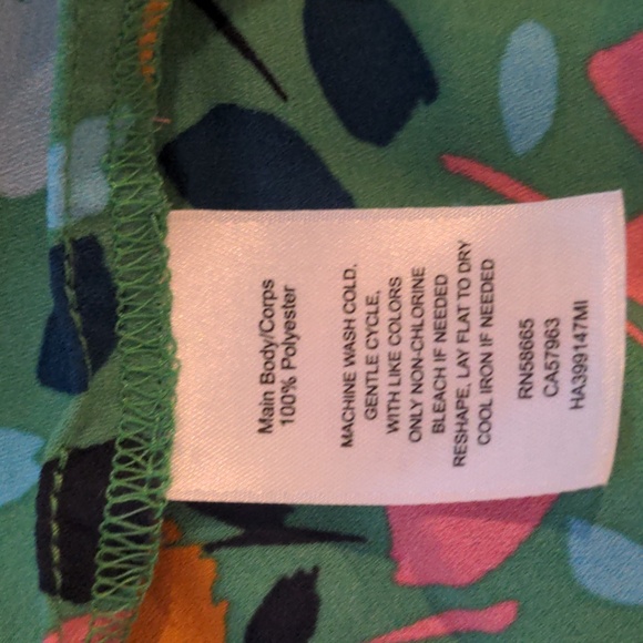 Halogen Pintuck Pleat Blouse Size S - Picture 7 of 7